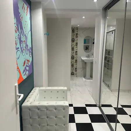 Prive, Piscine Jacuzzi Dans Les Bois * Moirax