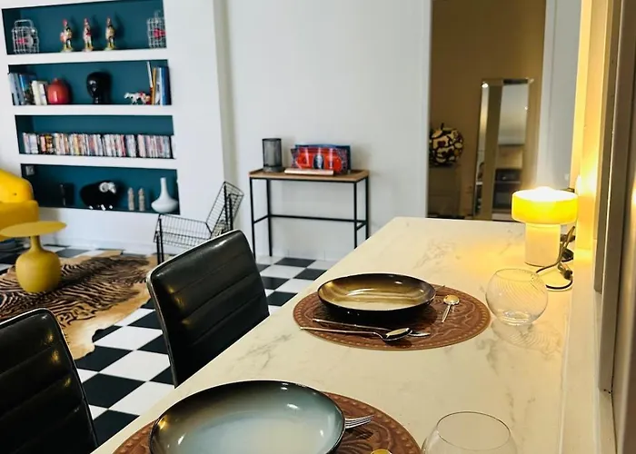 Prive, Piscine Jacuzzi Dans Les Bois Apartment